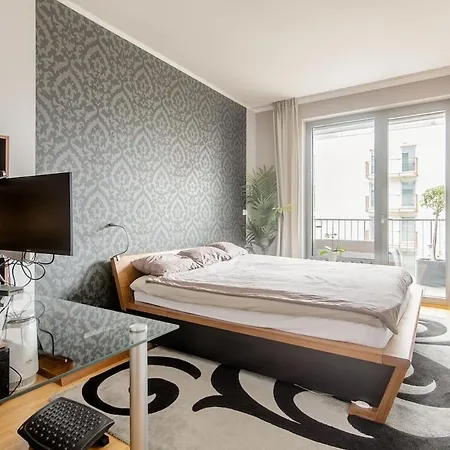 Modern With Terrace Near Prague's Center شقة *